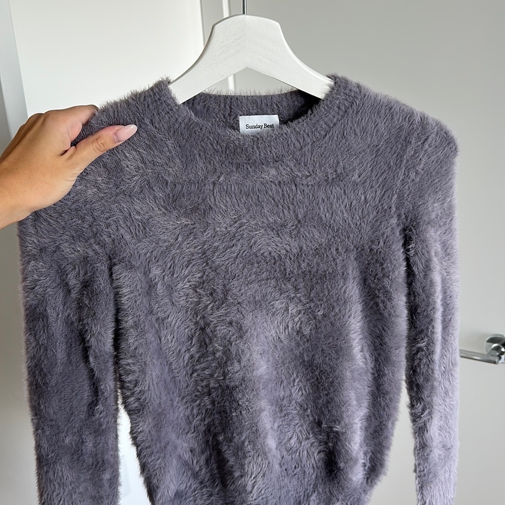 Aritzia Sunday Best Sweater XS